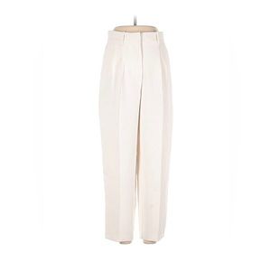 Aritzia Wilfred Carrot Pants White Light Birch Short